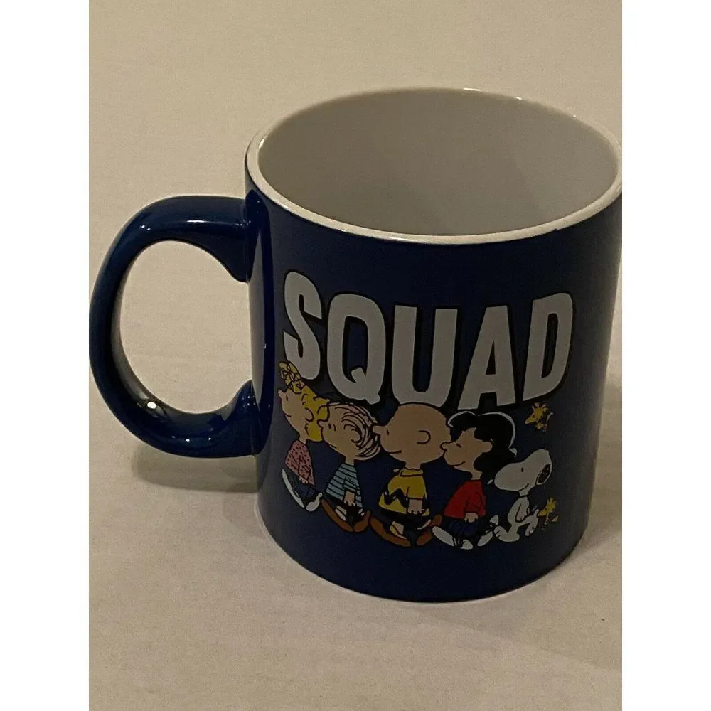 Peanuts Squad Mug 20 oz Snoopy Charlie Brown‎